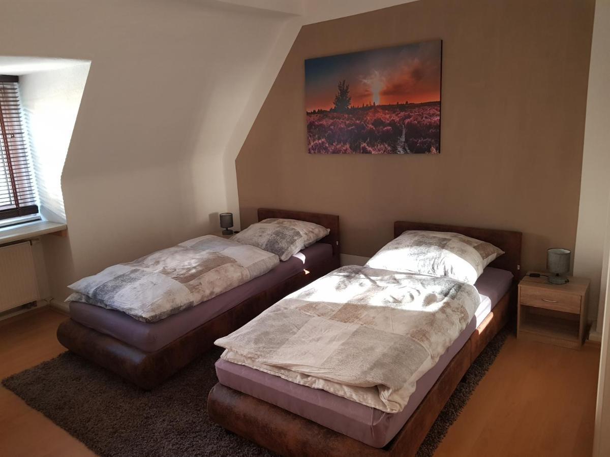 Apartment Am Suedpark Erfurt - Inkl Garten Mit Sitzlounge - Zentrumsnah Экстерьер фото