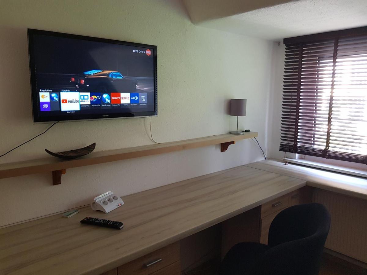 Apartment Am Suedpark Erfurt - Inkl Garten Mit Sitzlounge - Zentrumsnah Экстерьер фото