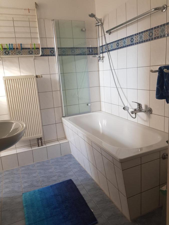 Apartment Am Suedpark Erfurt - Inkl Garten Mit Sitzlounge - Zentrumsnah Экстерьер фото