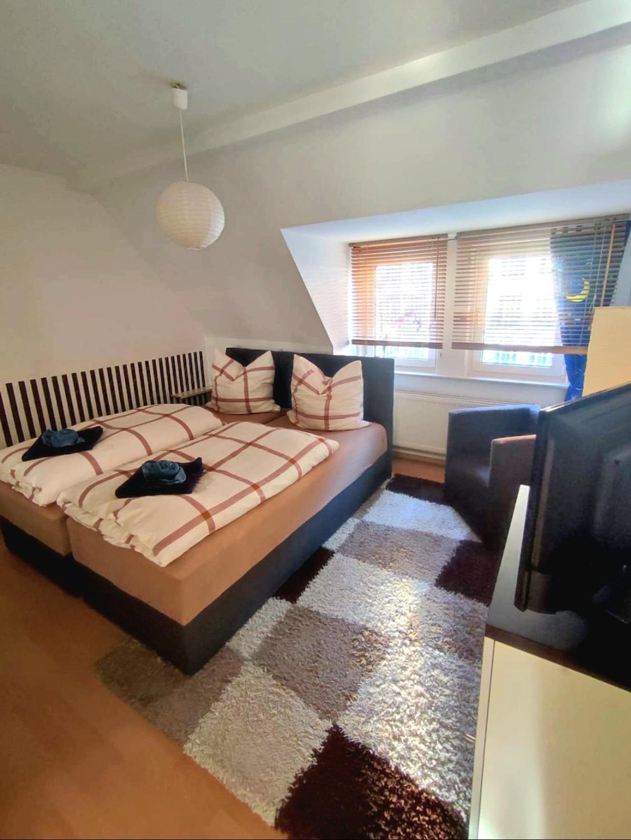 Apartment Am Suedpark Erfurt - Inkl Garten Mit Sitzlounge - Zentrumsnah Экстерьер фото
